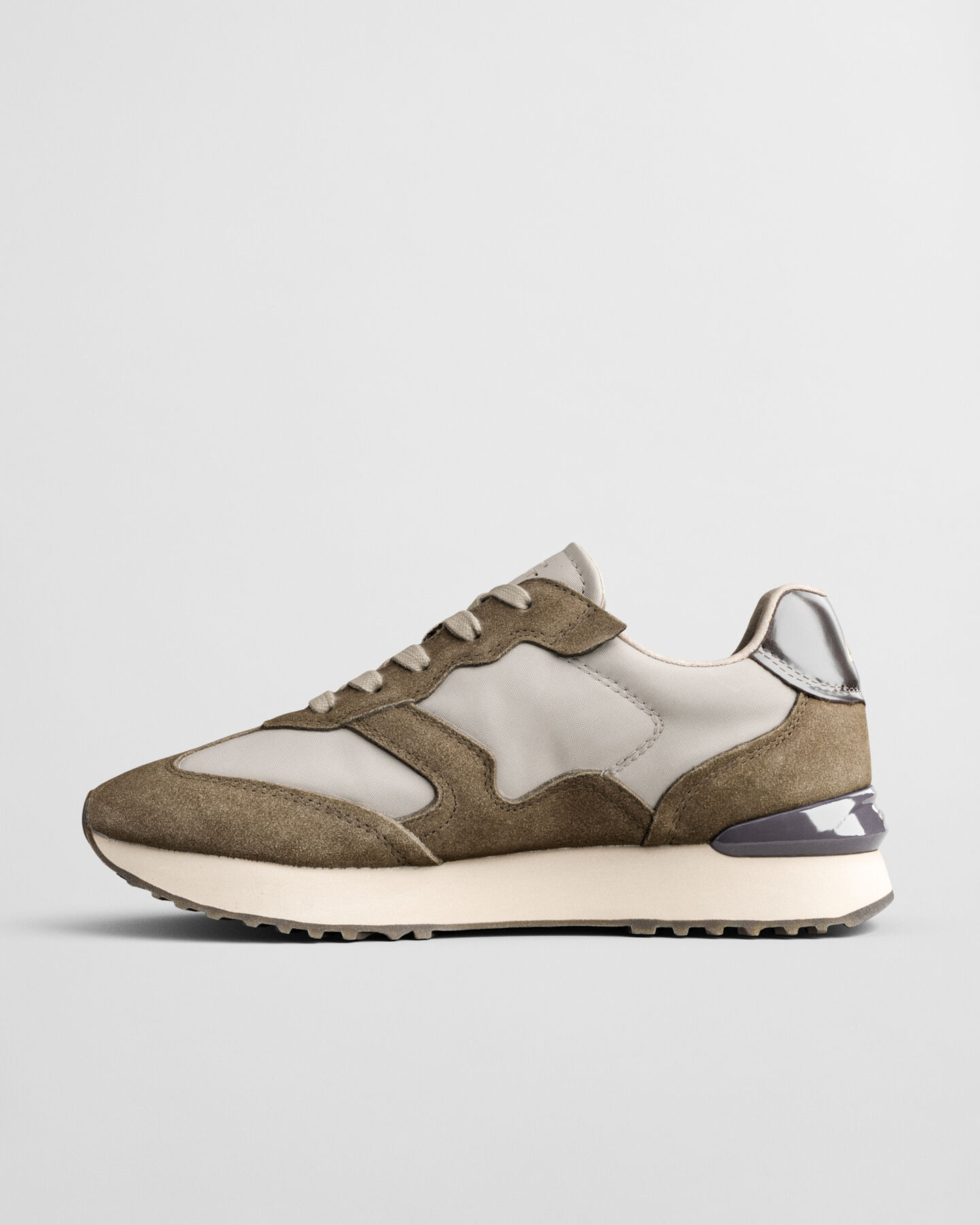 Bevinda Sneaker aus Nylon, Canvas und Veloursleder