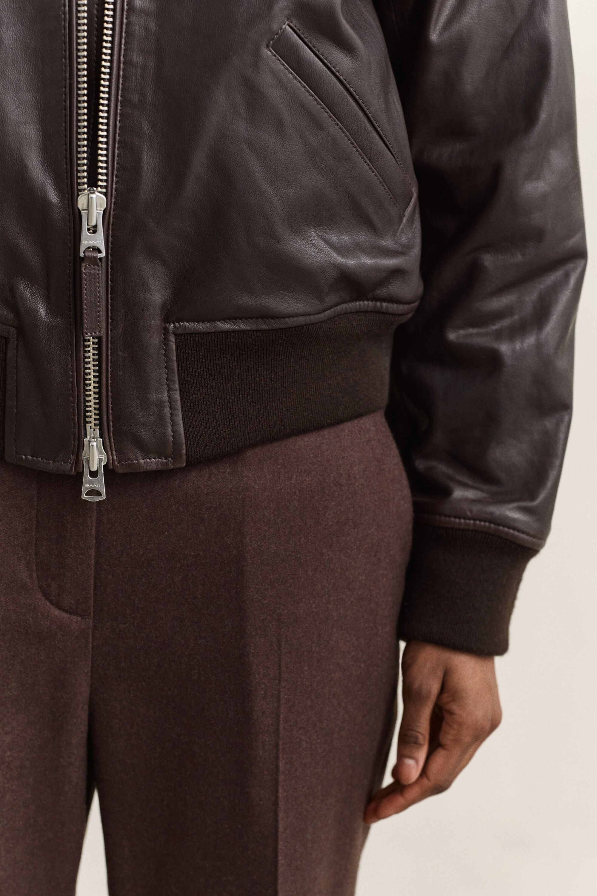 Bomberjacke aus Leder