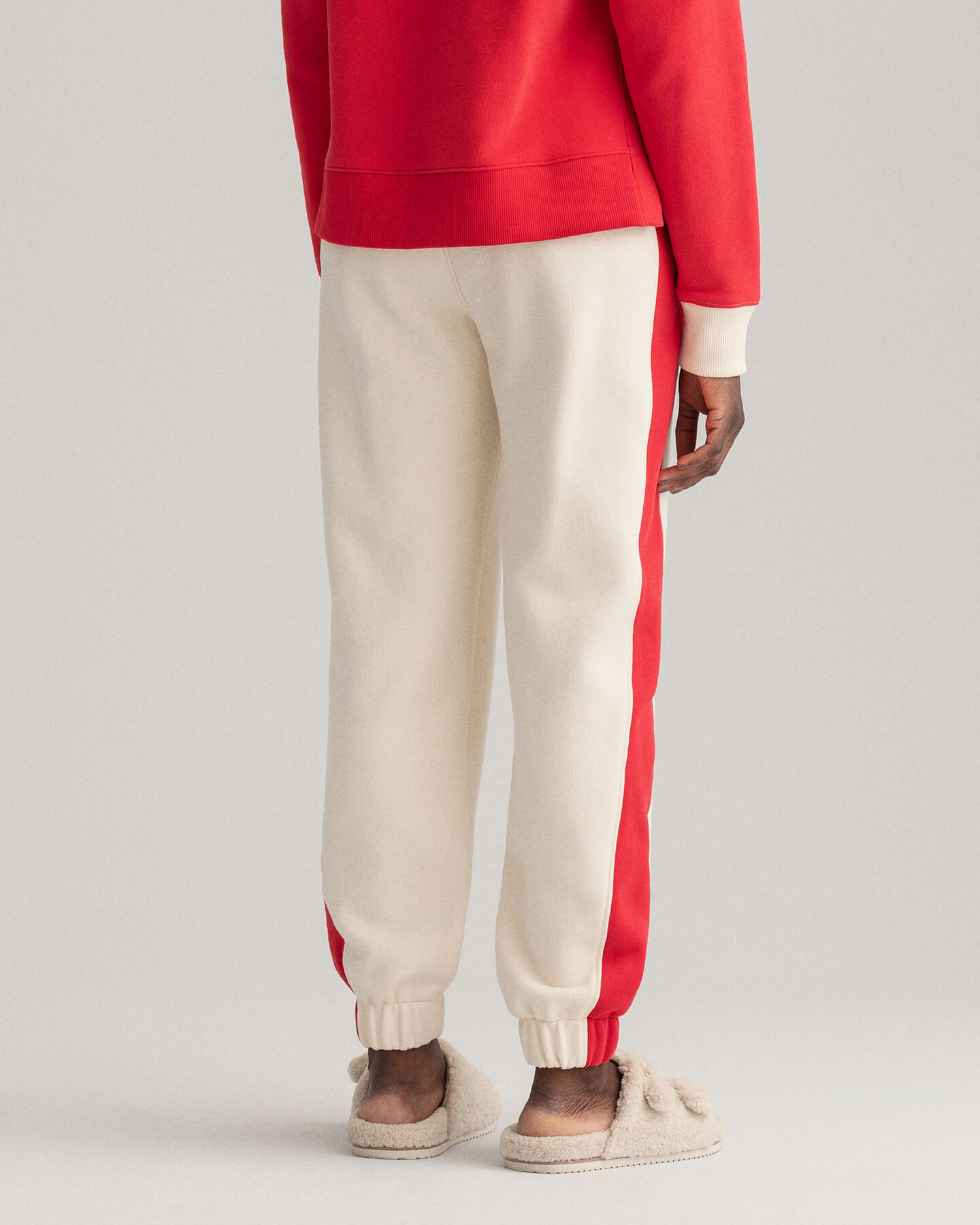 Sweathose im Blockfarbendesign