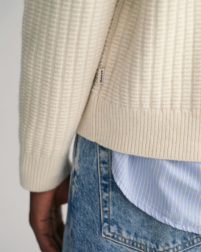 Strukturierter Rundhalspullover
