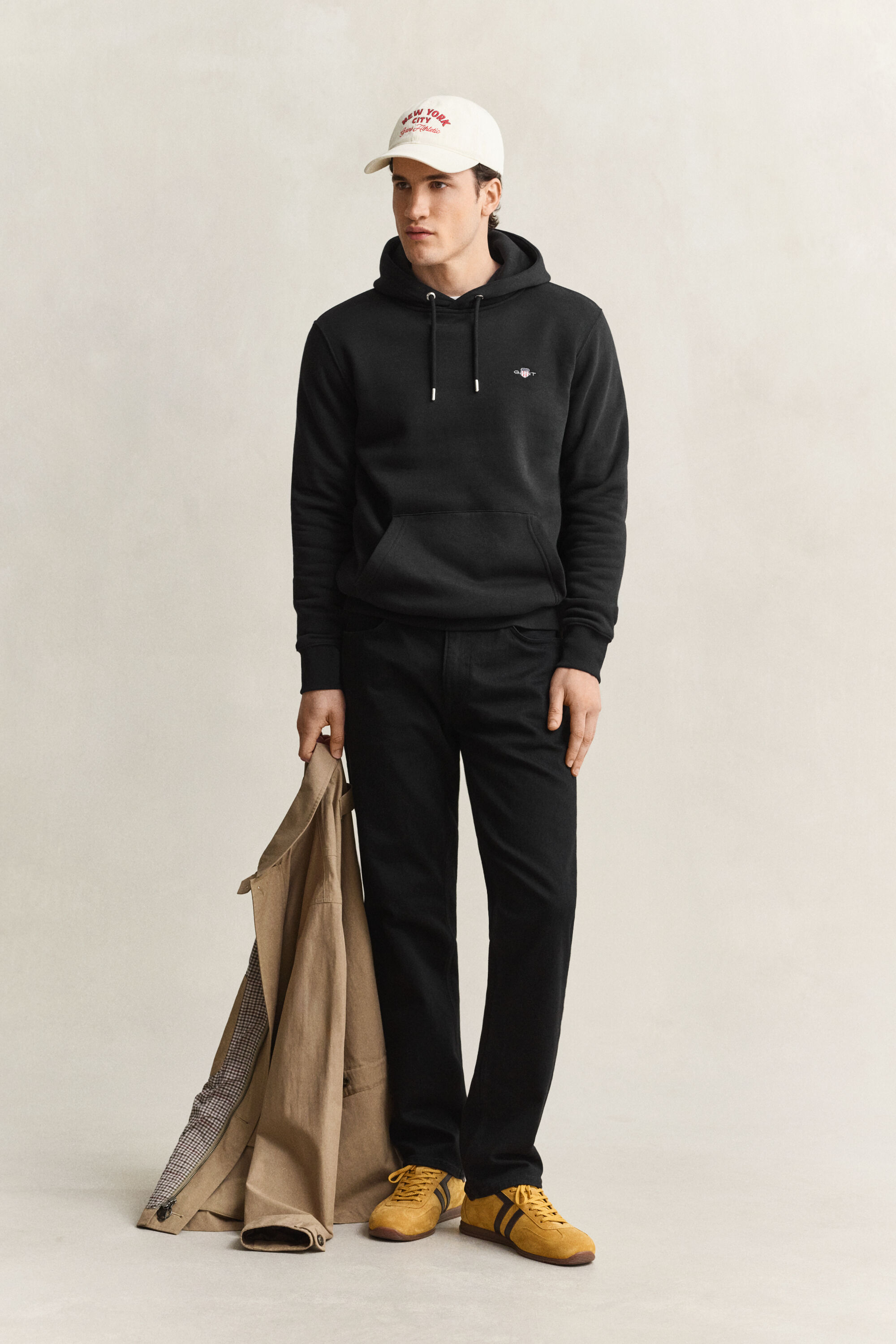 Sweat à capuche avec écusson