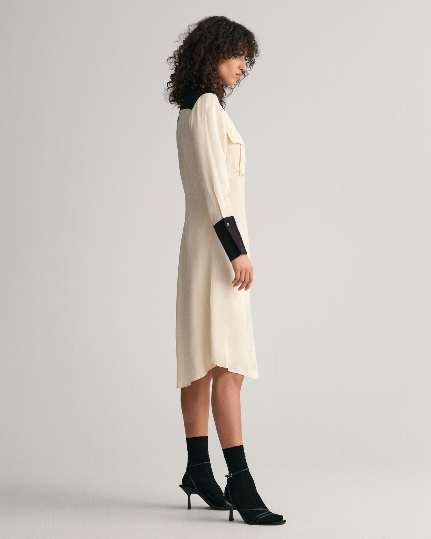 Hemdblusenkleid im Blockfarbendesign