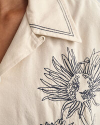 Oversized Kurzarmhemd mit Stickerei