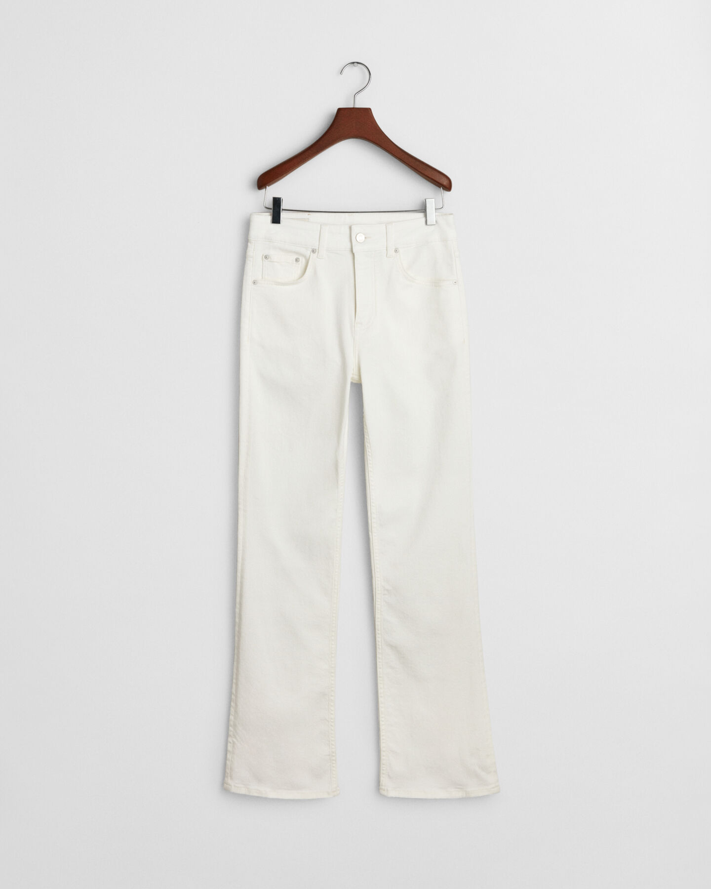 Weiße Slim Fit Schlagjeans