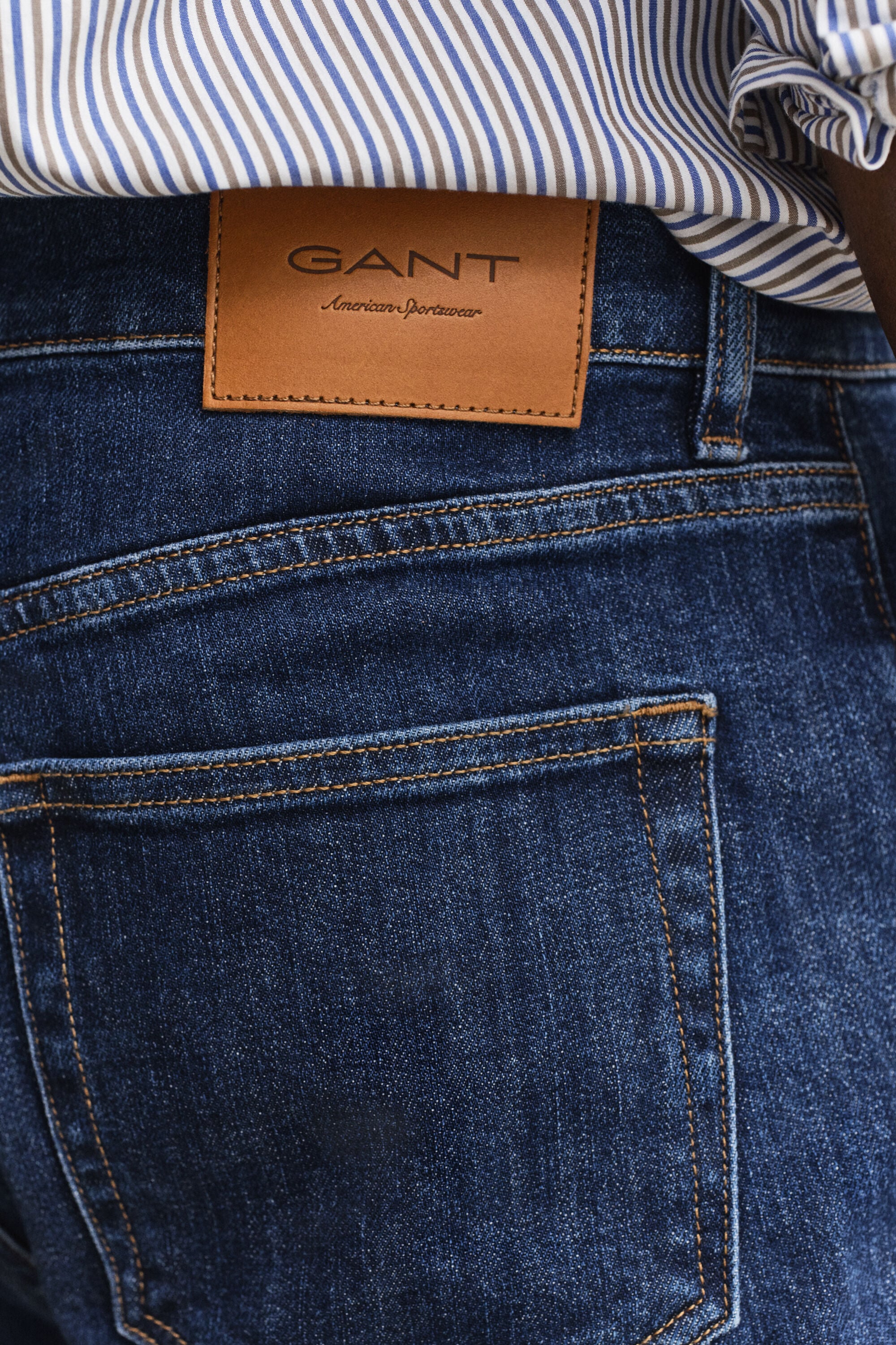 Slim Clean Wash Jeans