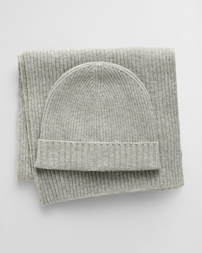 Script Graphic Beanie und Schal im Geschenkset