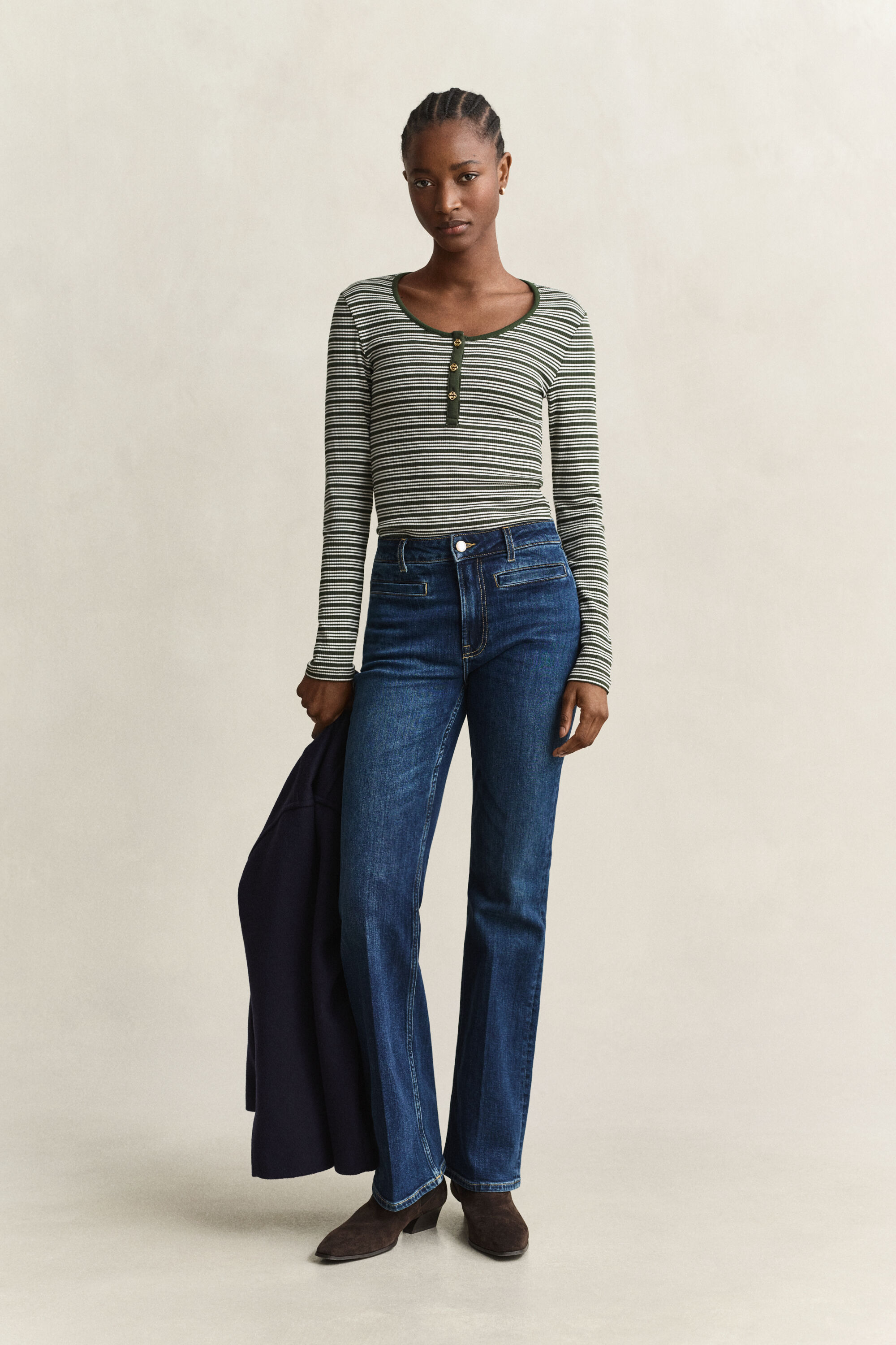 Geripptes langärmliges Henley-Shirt