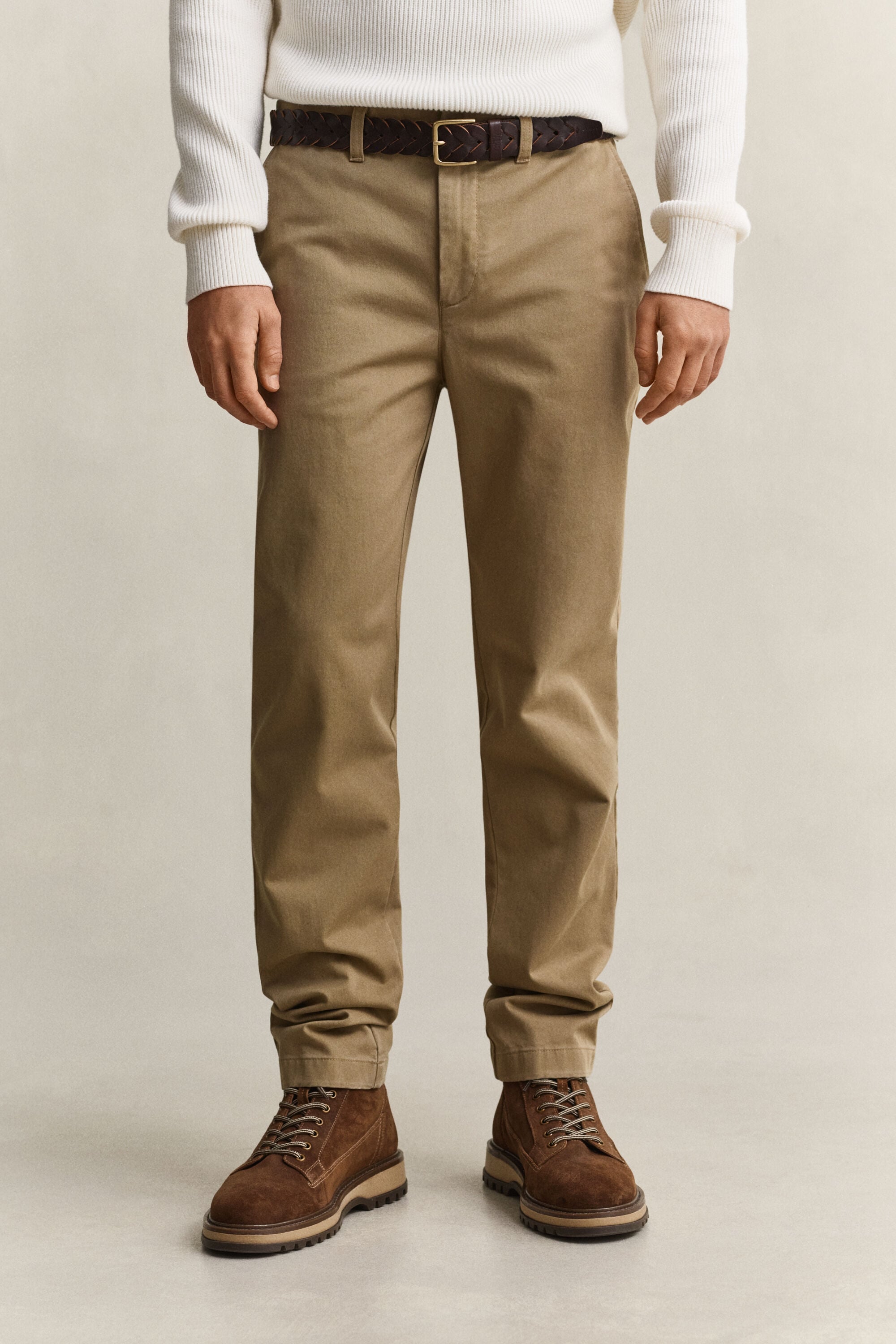 Pantalon chino coupe slim confortable