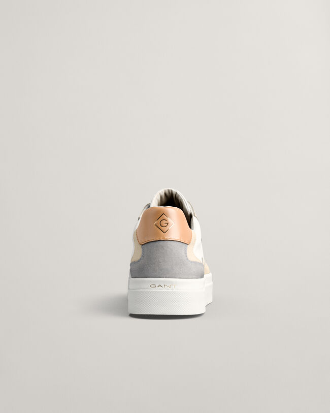Avona Sneaker