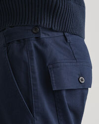 Tapered Chinohose aus Baumwolle