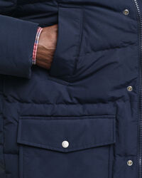 Heavy Mittellange Daunenjacke