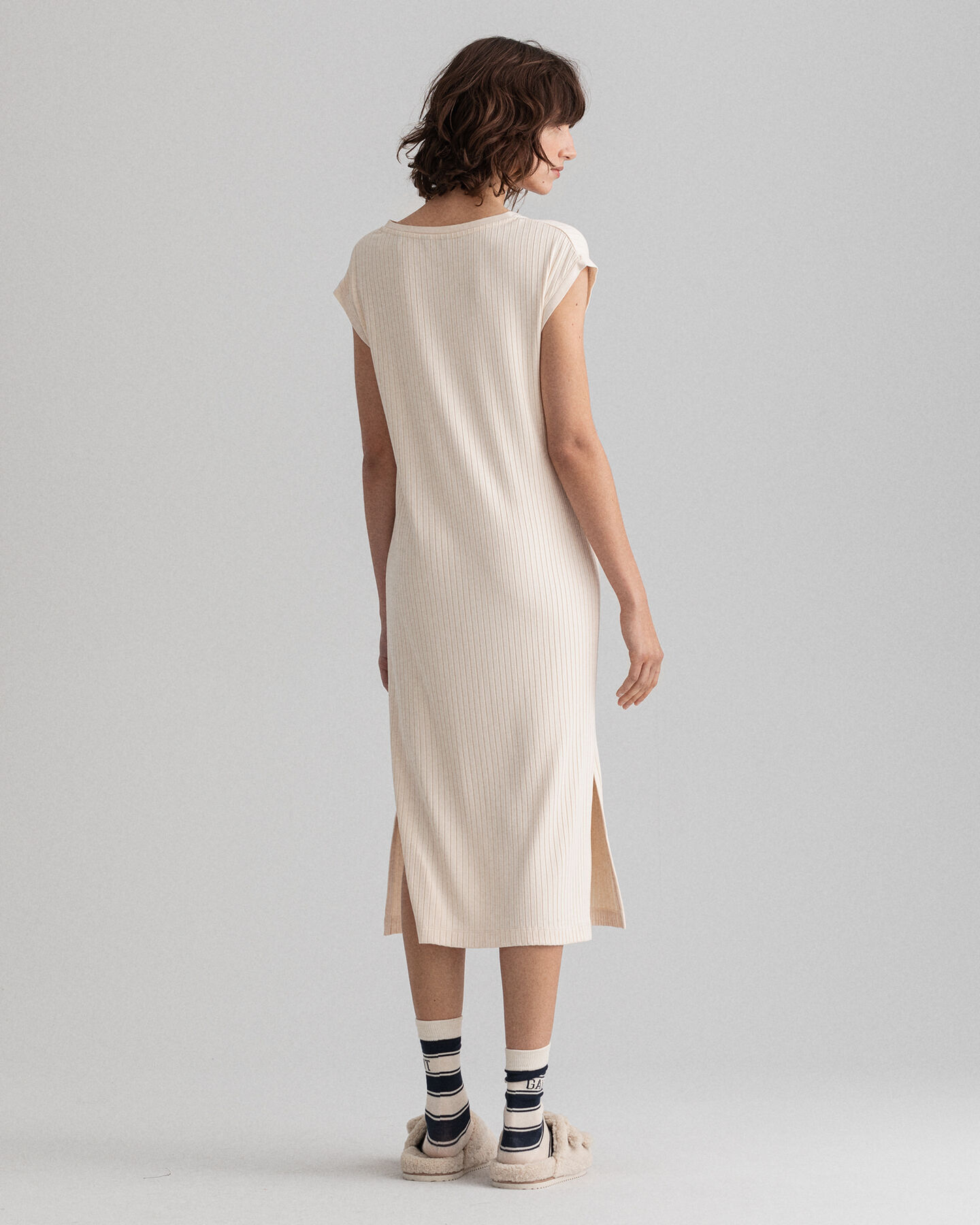 Detail Jerseykleid mit Schlitz