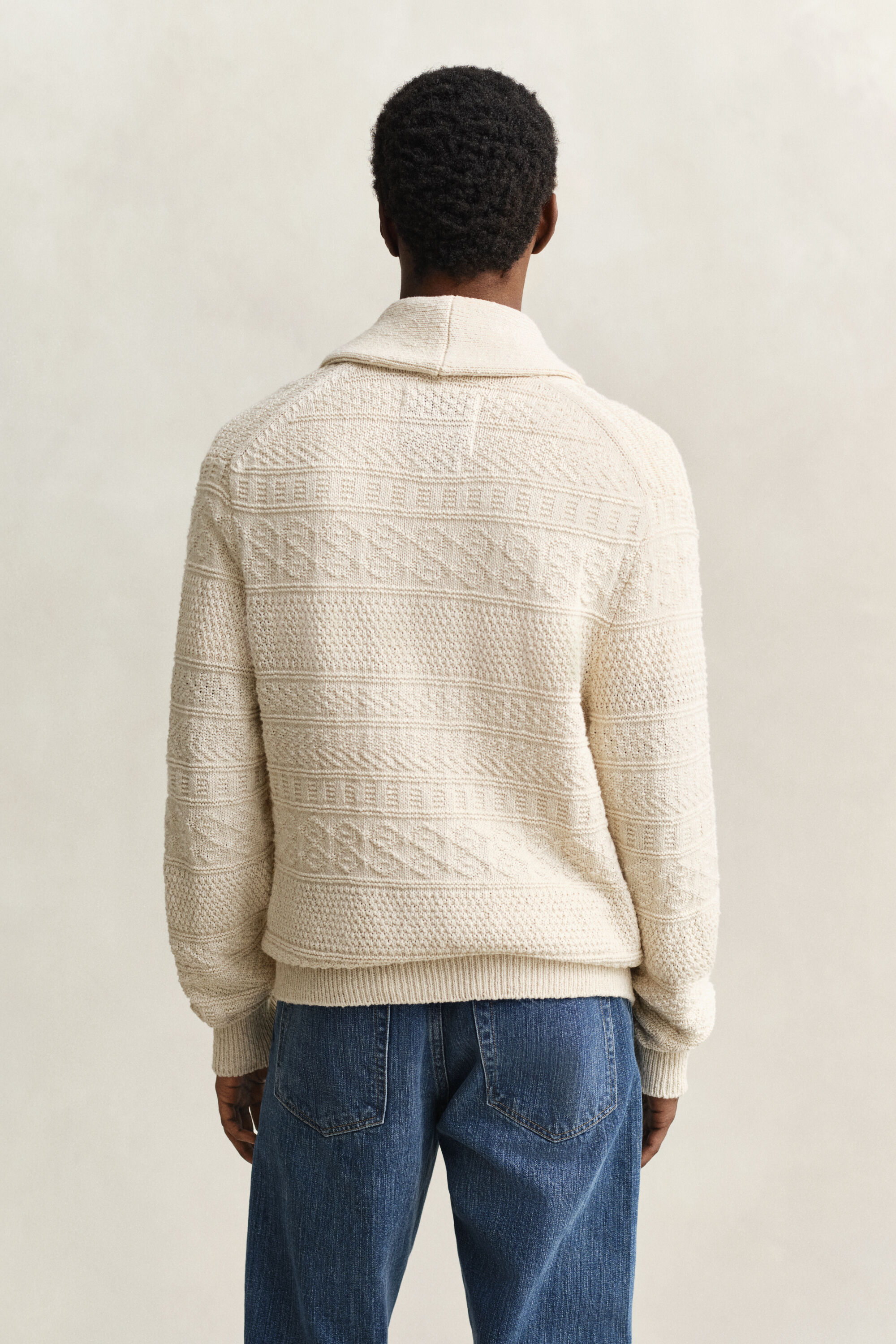 Strickjacke aus strukturiertem Baumwollmix