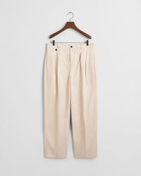 Relaxed Fit Chinohose mit Bundfalten aus Baumwolltwill