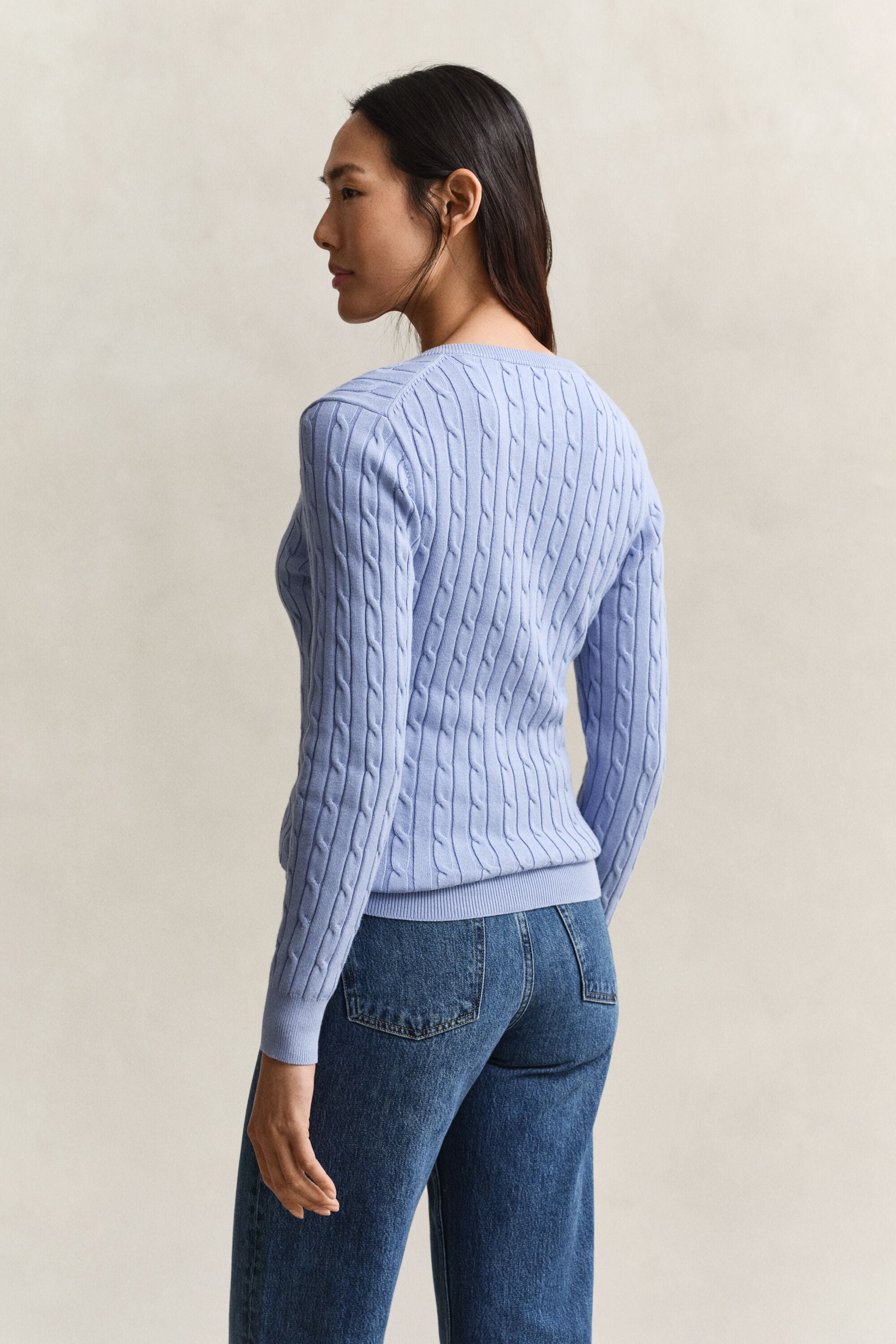 Zopfstrick V-Neck Pullover aus Stretch-Baumwolle