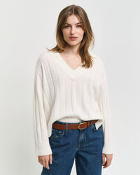 Breit gerippter V-Neck Wollpullover