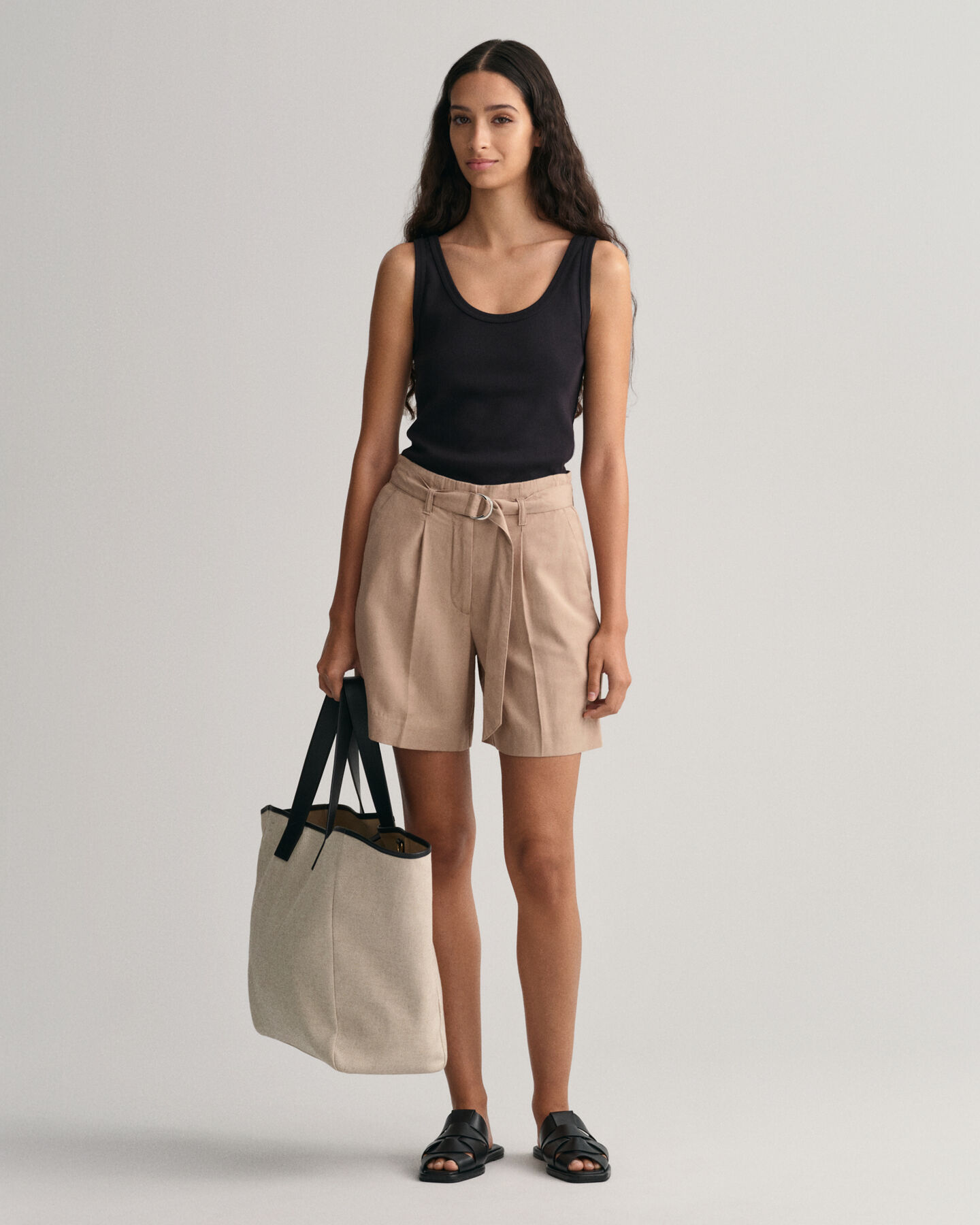 Relaxed Fit Shorts mit G&uuml;rtel