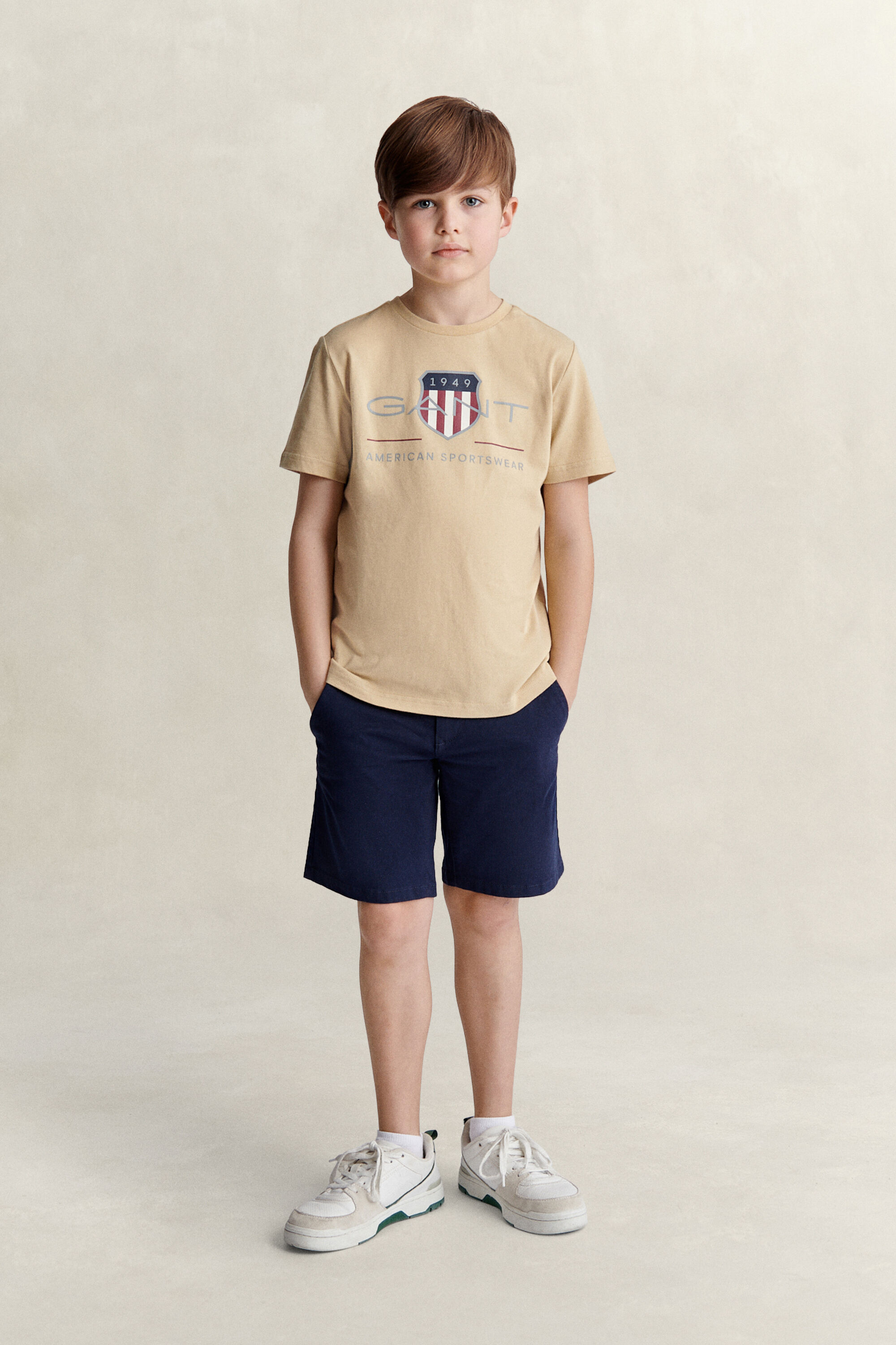 T-shirt Archive Shield Ado