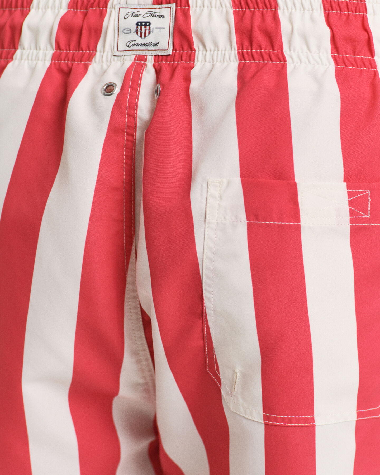 Badeshorts mit Blockstreifen