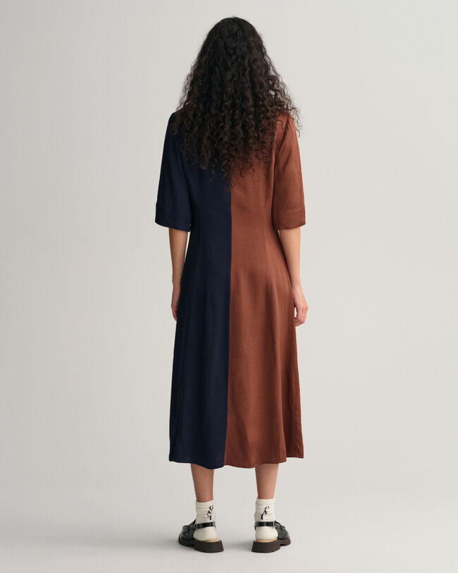 Color Rugger Kurzarmkleid im Blockfarbendesign