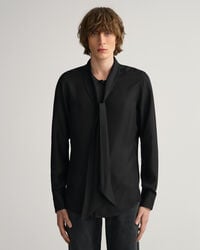 Slim Fit Einfarbiges Hemd mit Schluppe