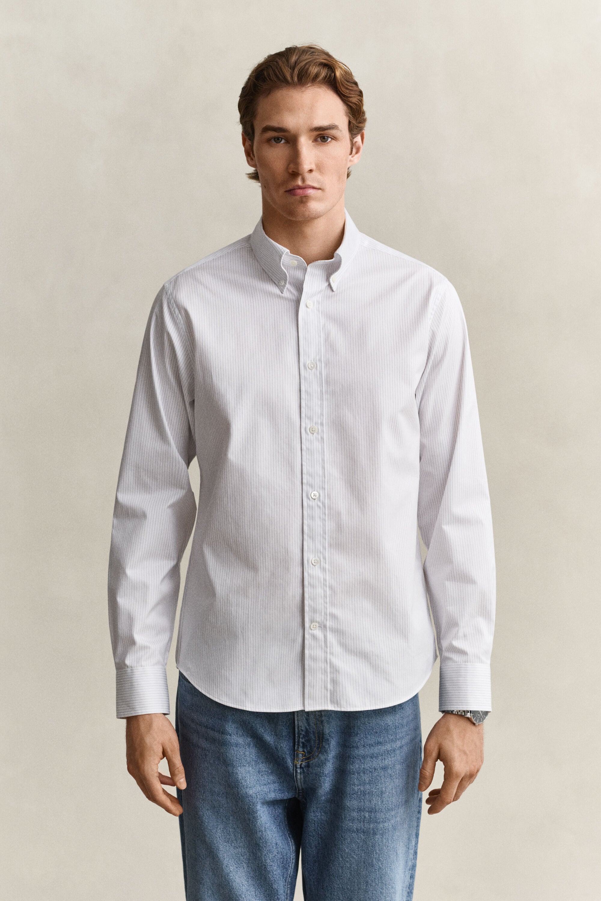 Gestreiftes Anzughemd aus Twill