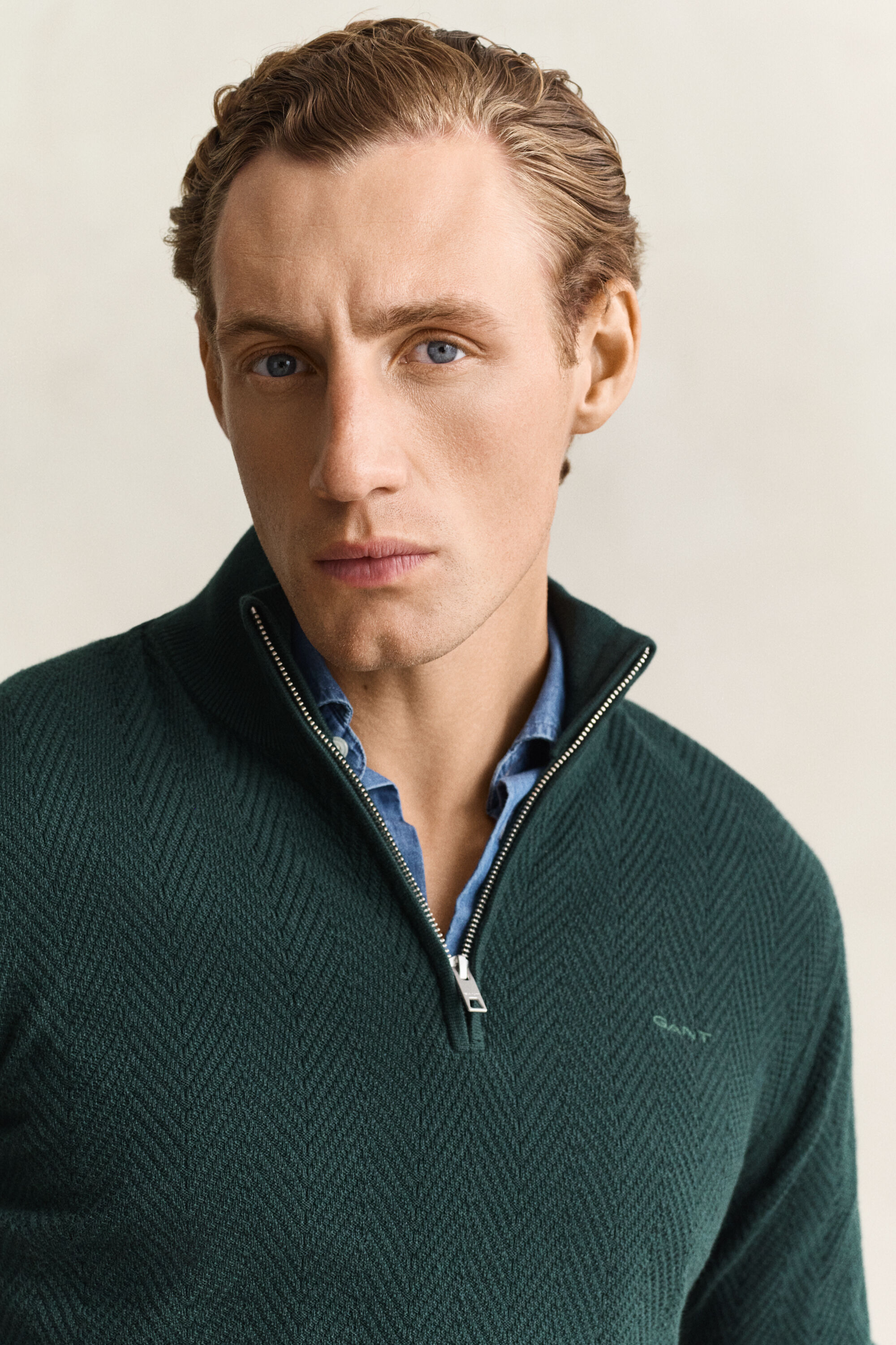 Pull à demi-zip avec chevrons