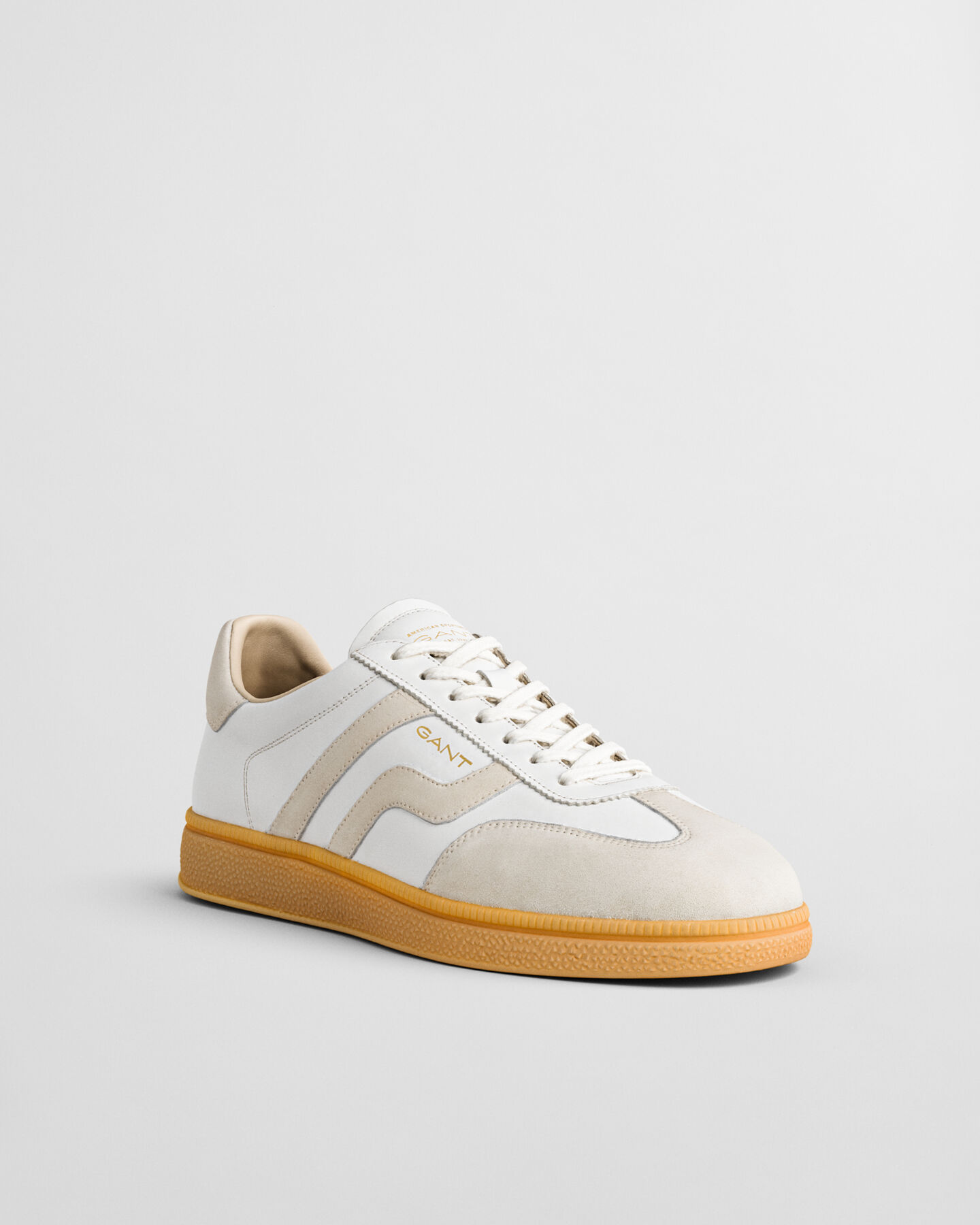 Cuzmo Sneaker aus Veloursleder