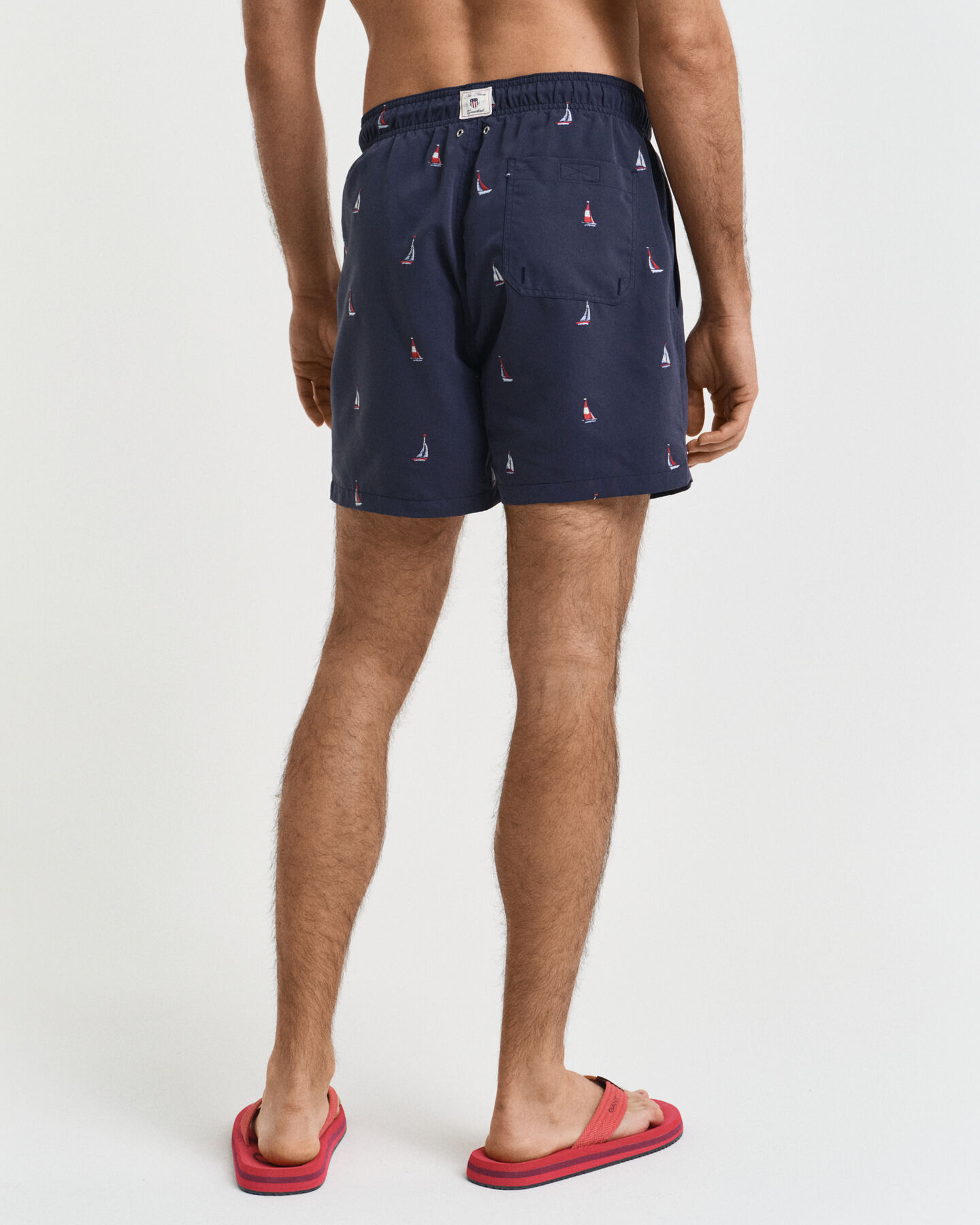 Badeshorts mit Boot-Stickerei
