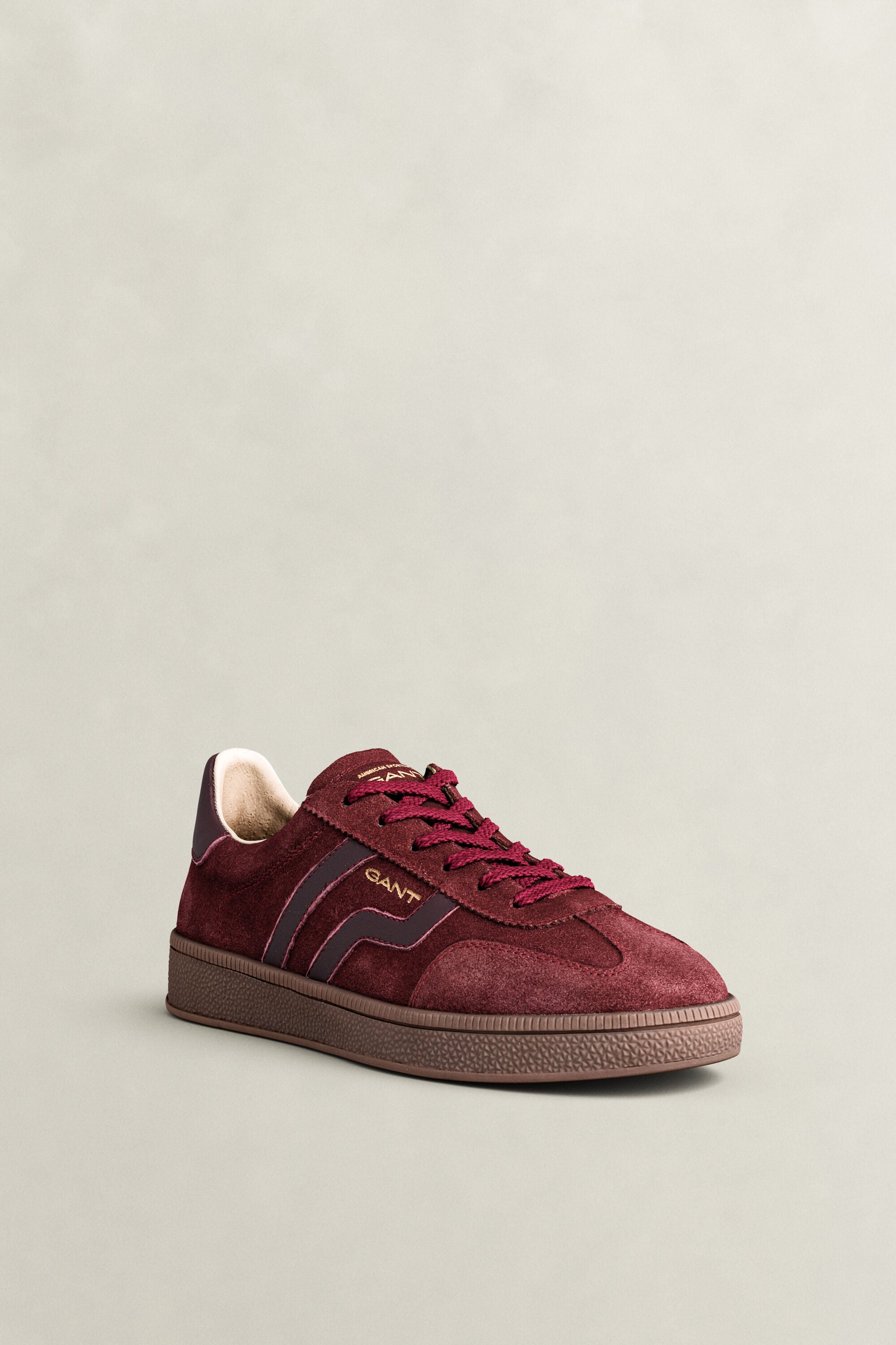 Cuzima Sneaker aus Veloursleder
