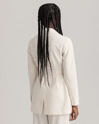 Nadelstreifen-Blazer mit Gürtel