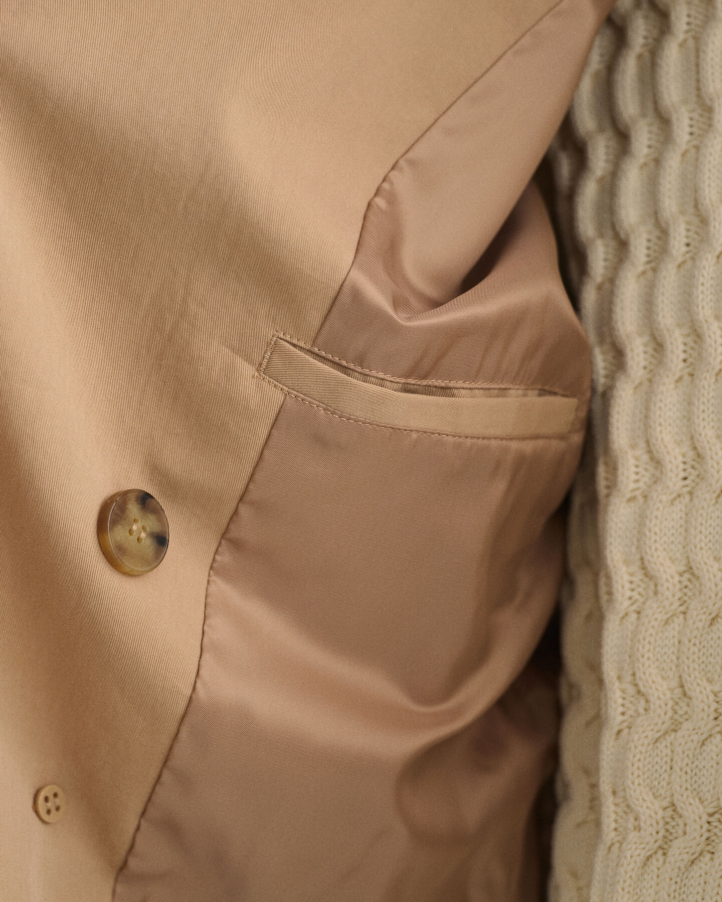 Verkürzte Trenchjacke