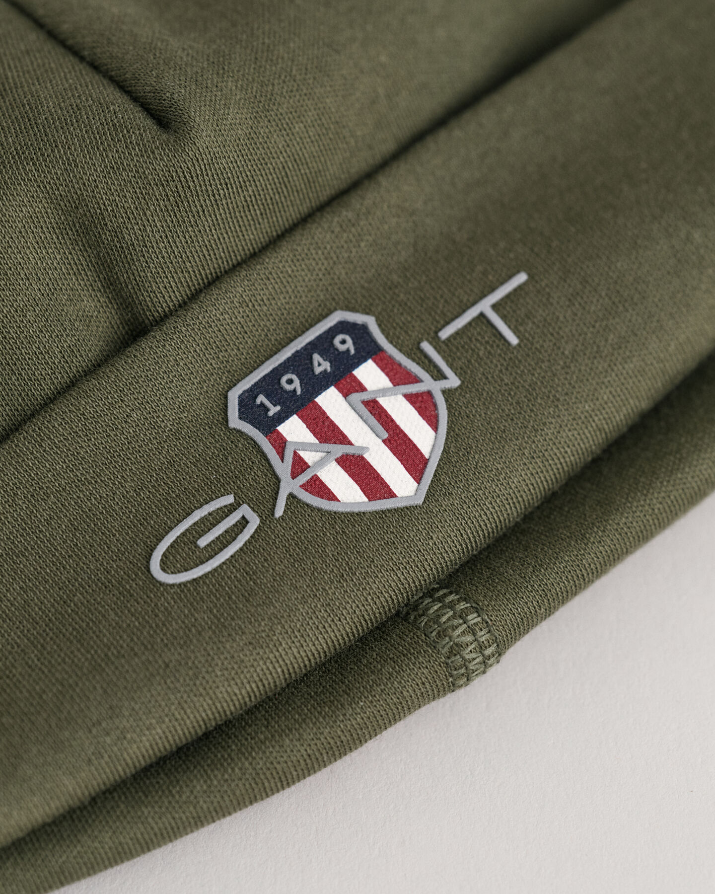 Baby Archive Shield Body und Beanie