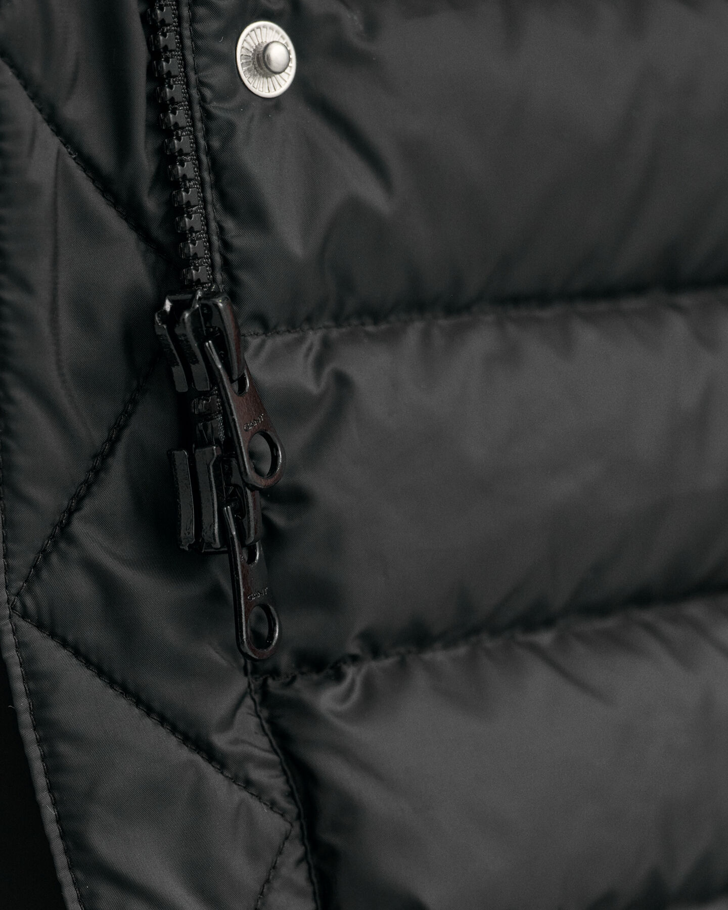 Leichter Daunenmantel