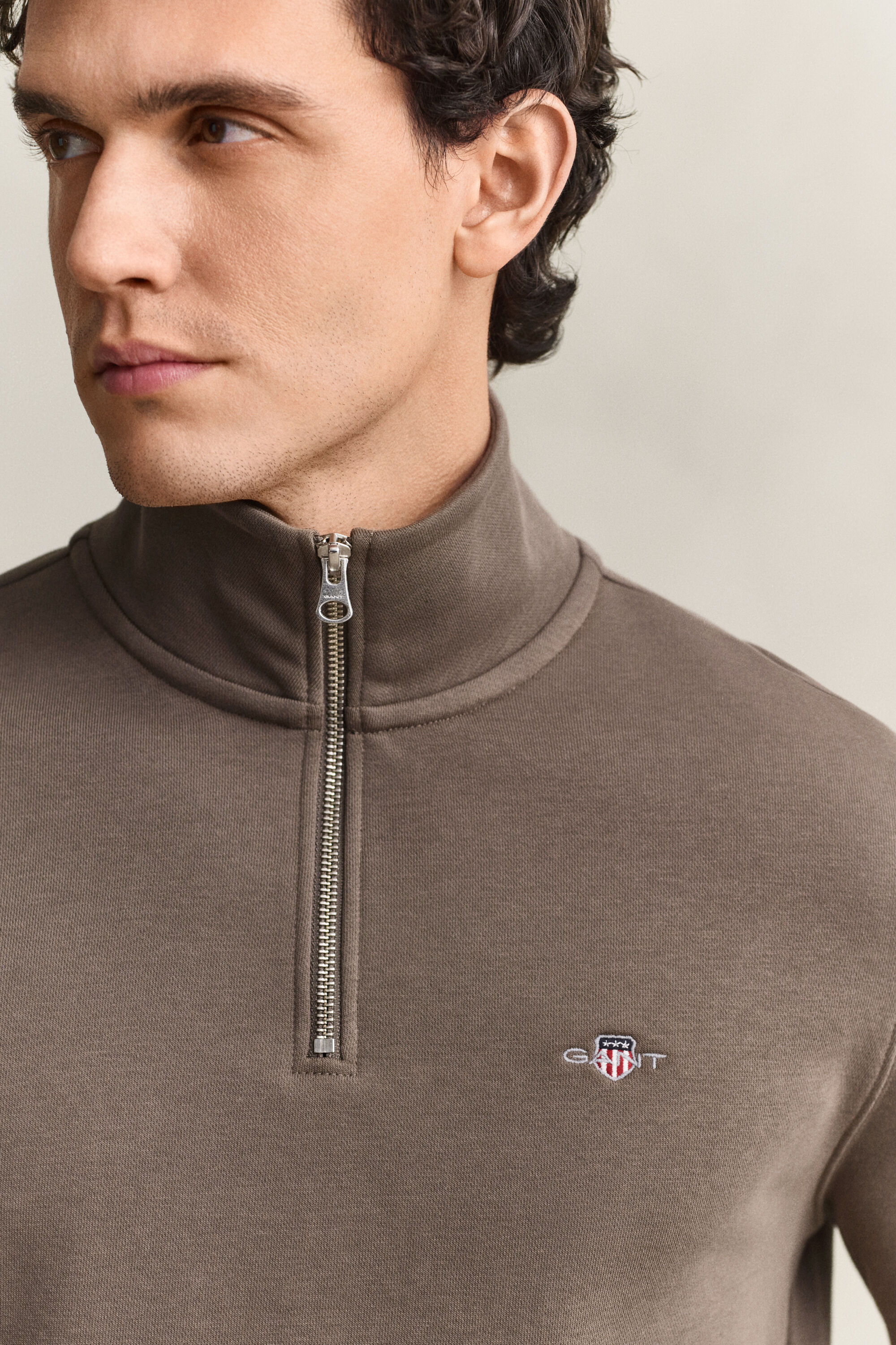 Shield Sweatshirt mit halblangem Reißverschluss