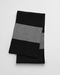 Gestreifter Strickschal