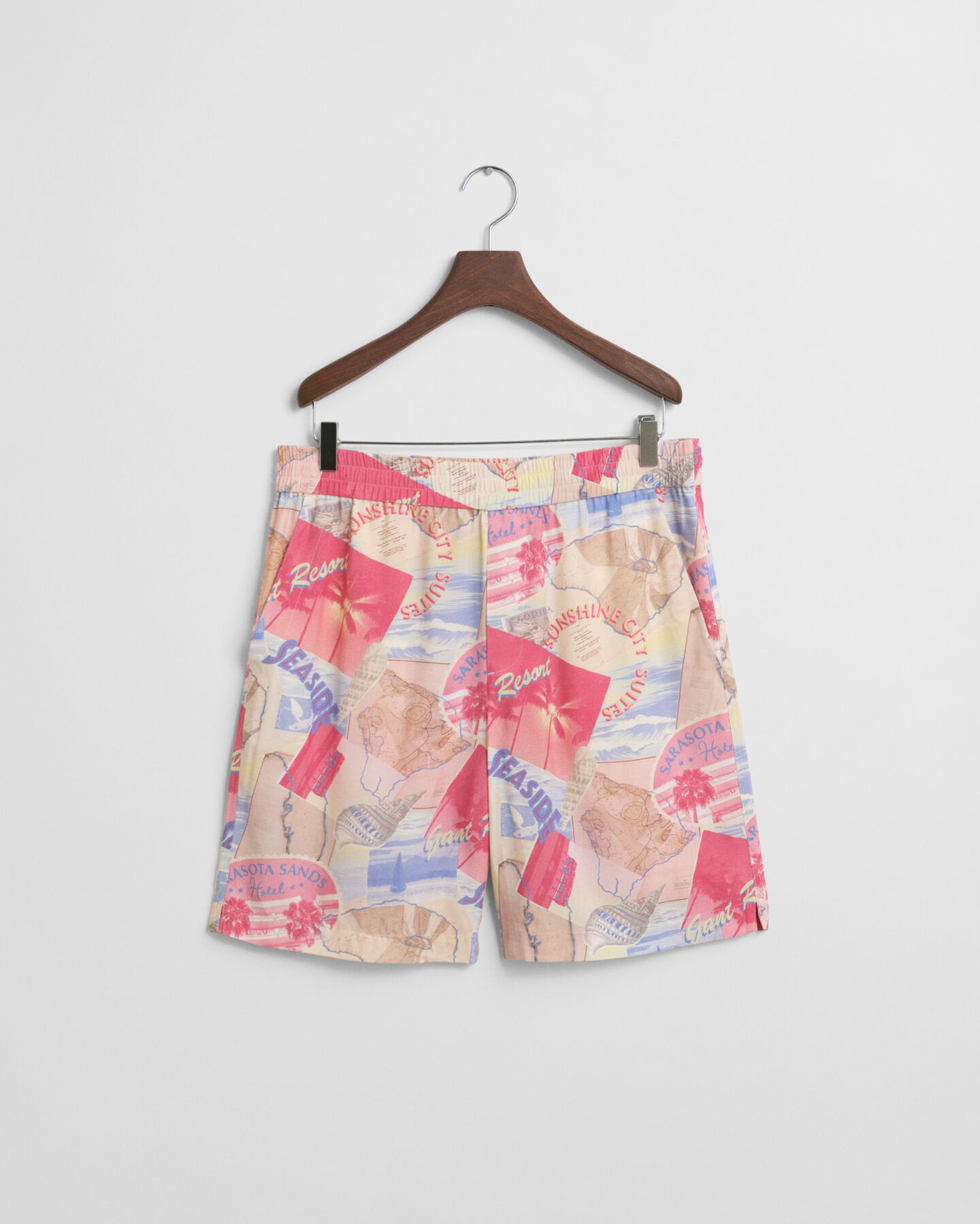 Relaxed Fit Shorts mit Resort-Print