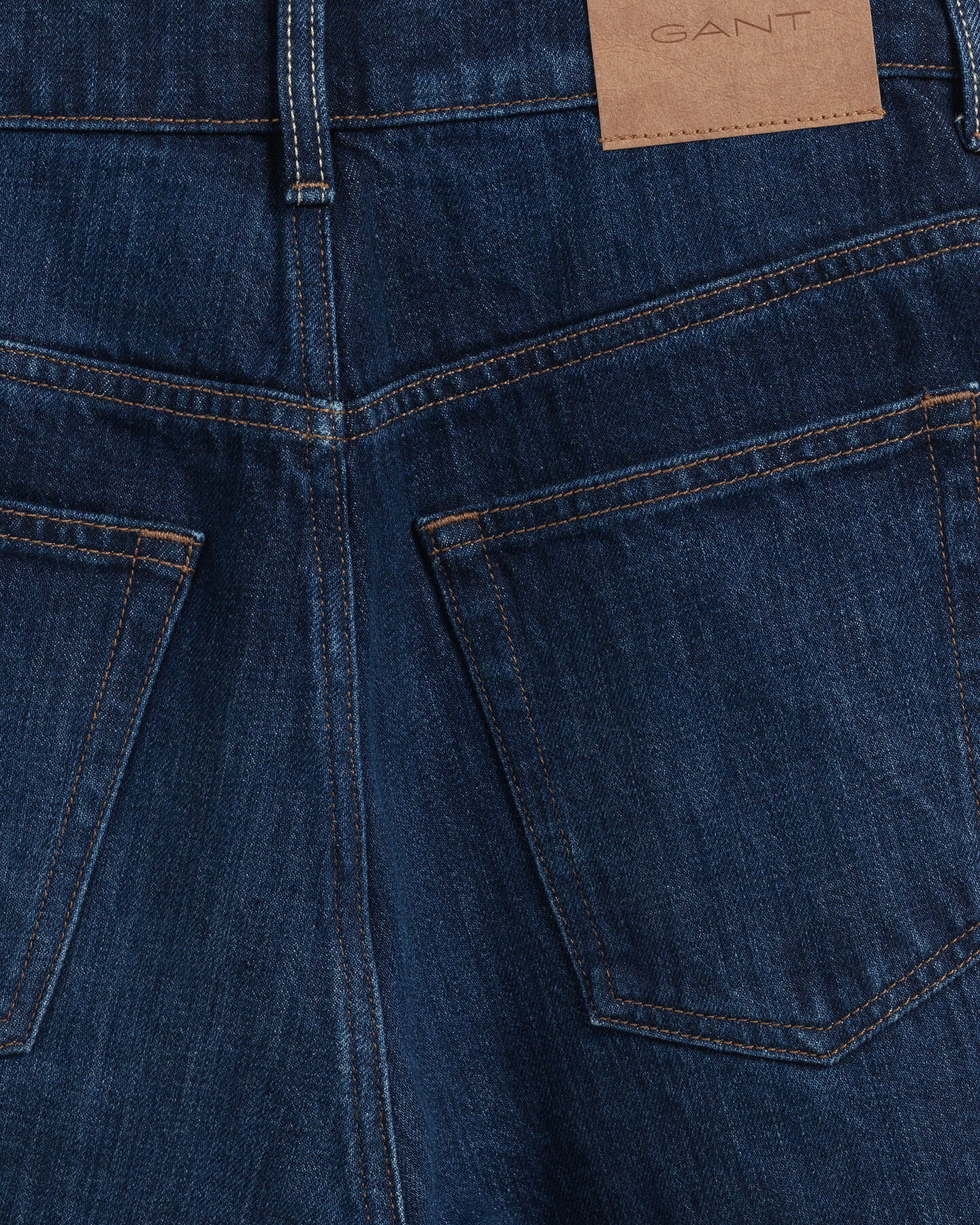 Relaxed Fit Jeans mit hohem Bund und geradem Bein