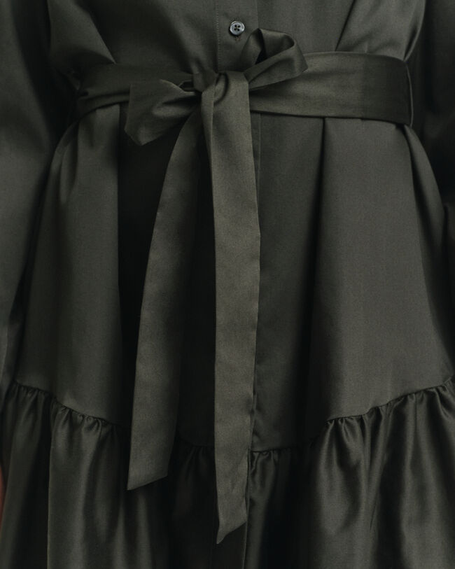 Langärmeliges Kleid aus Baumwollsatin