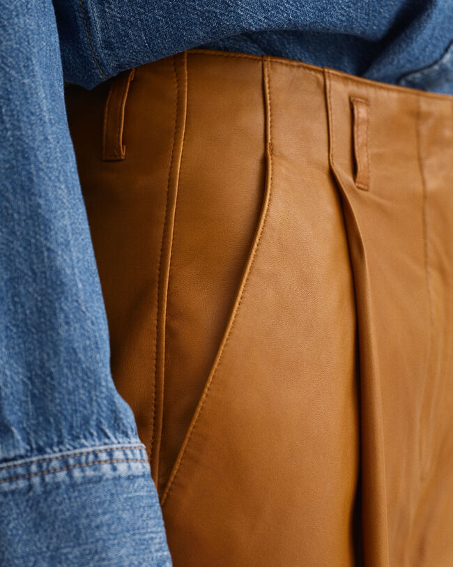 Lederhose mit Bundfalte