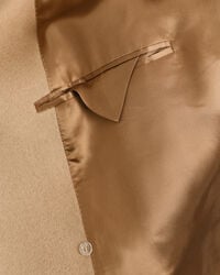 Zweireihiger Wollmantel