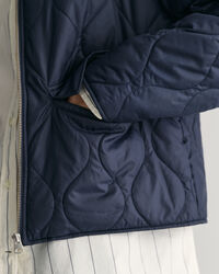 Steppjacke mit Kragen