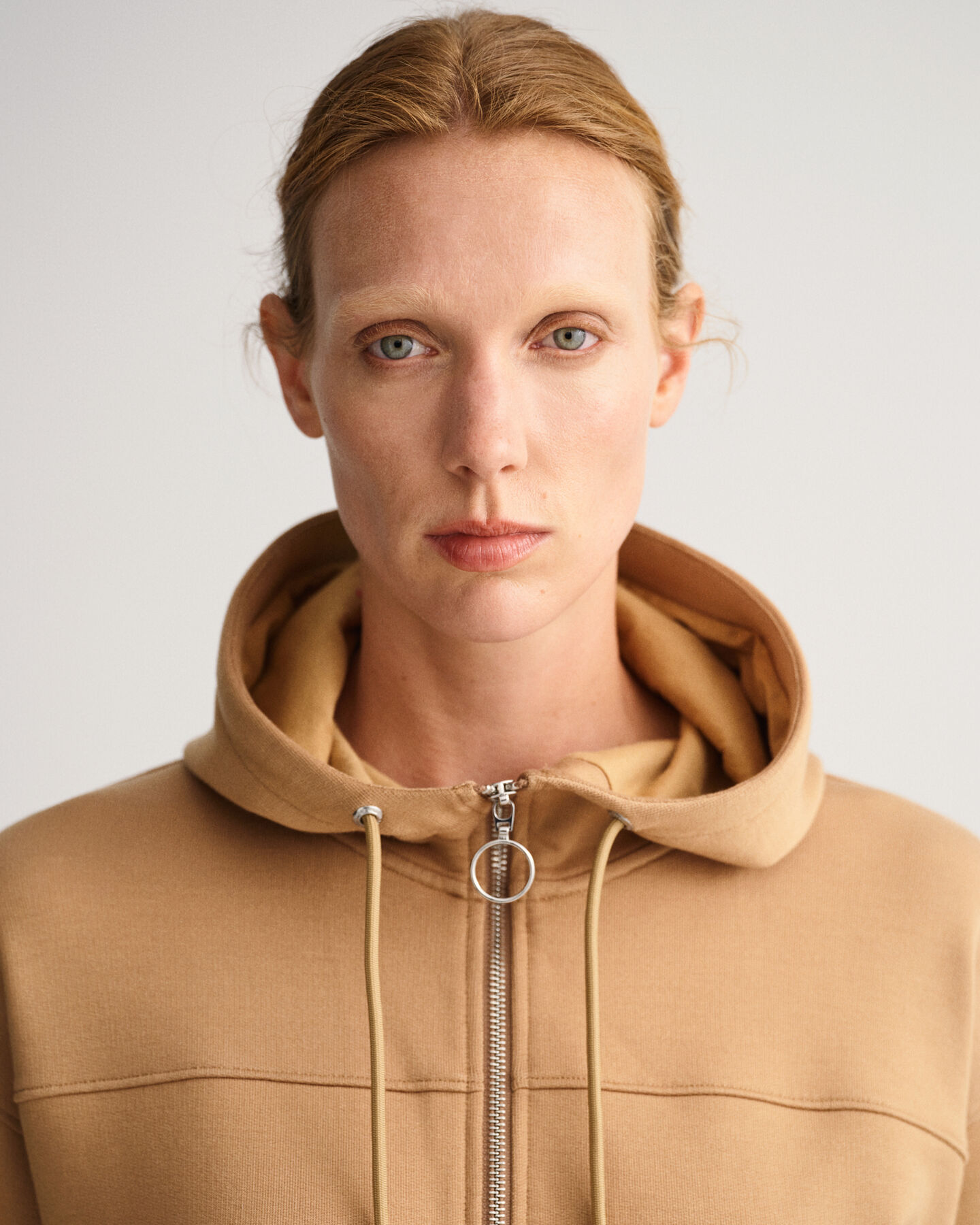 Sweatjacke mit Rei&szlig;verschluss