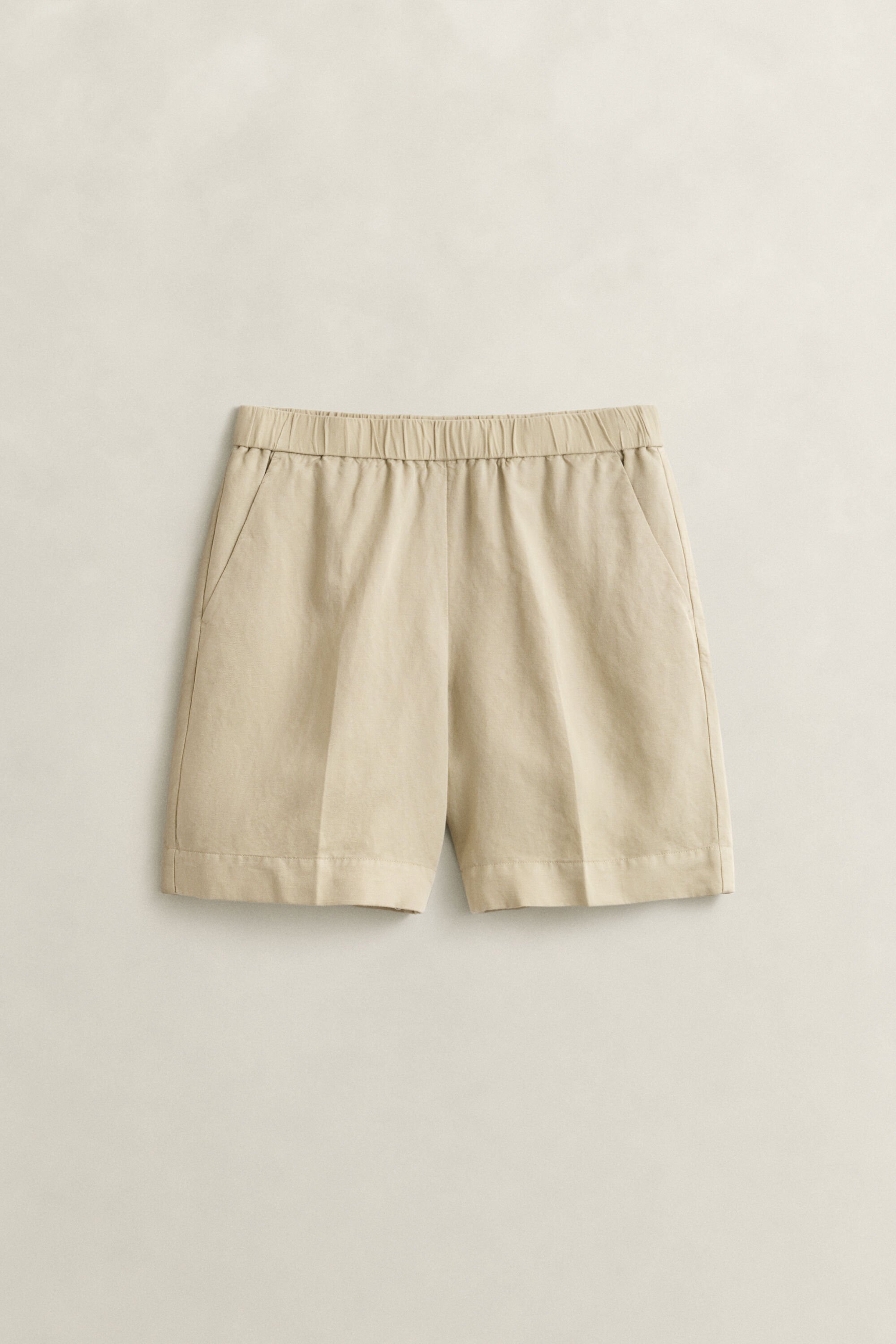 Shorts aus Leinenmix