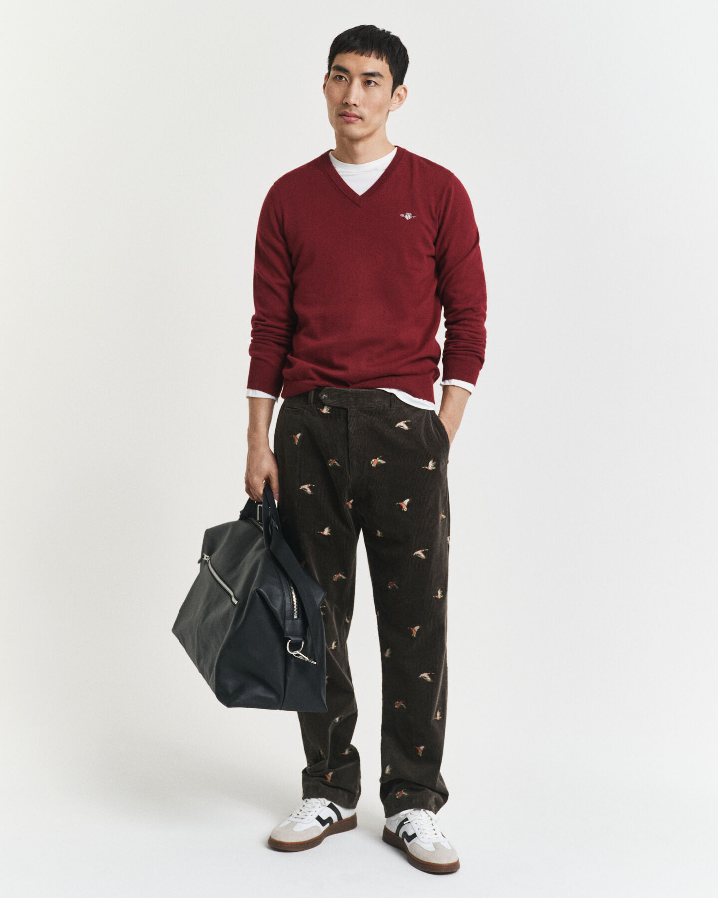 Klassischer V-Neck Pullover aus Baumwolle