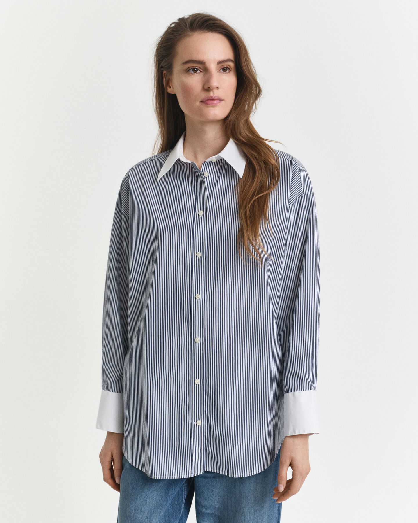 Oversized Bluse mit Kontrastkragen und Streifen