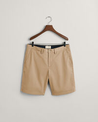 Seasonal Essential Regular Fit Archive Shield Chinoshorts