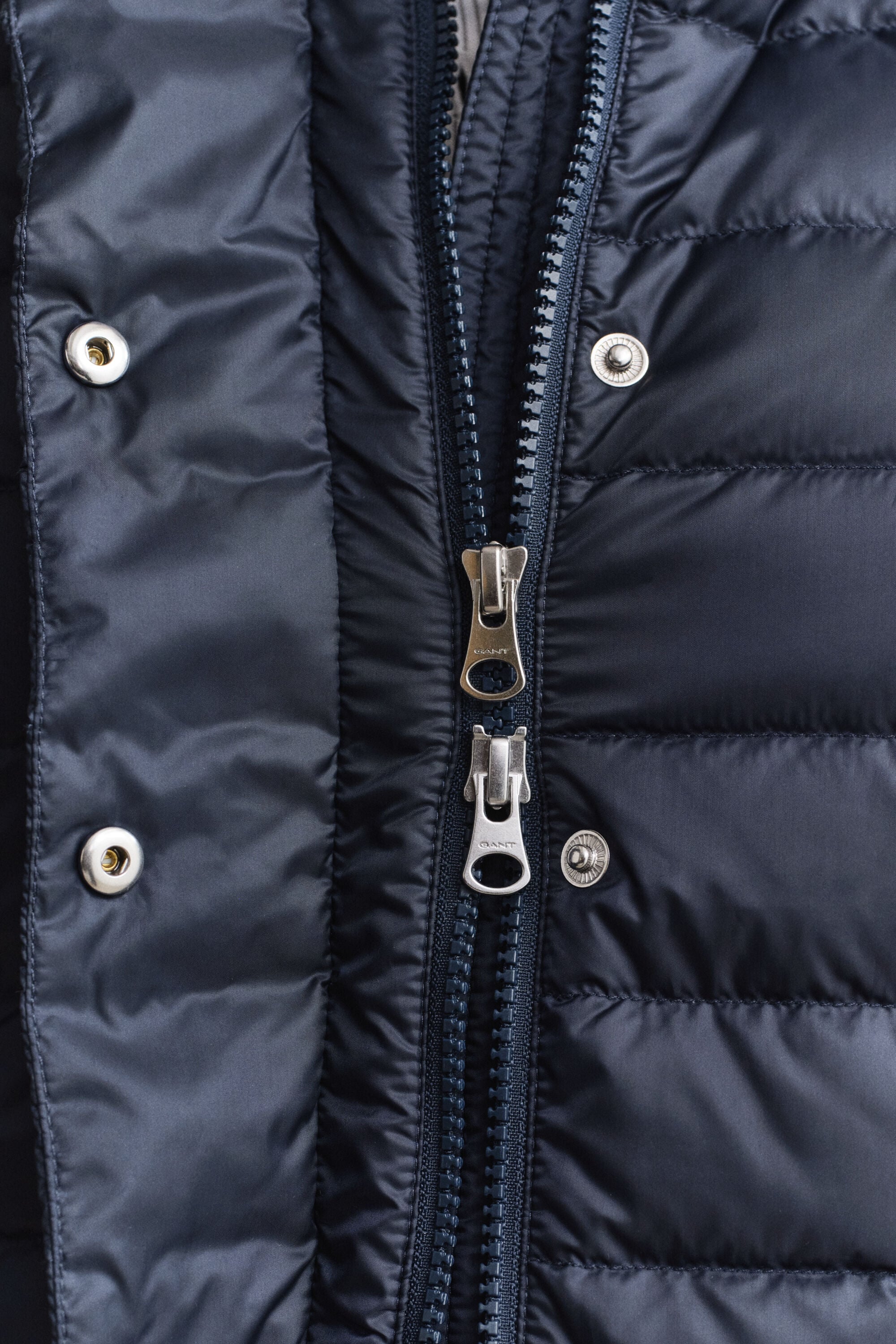 Leichte Daunenjacke