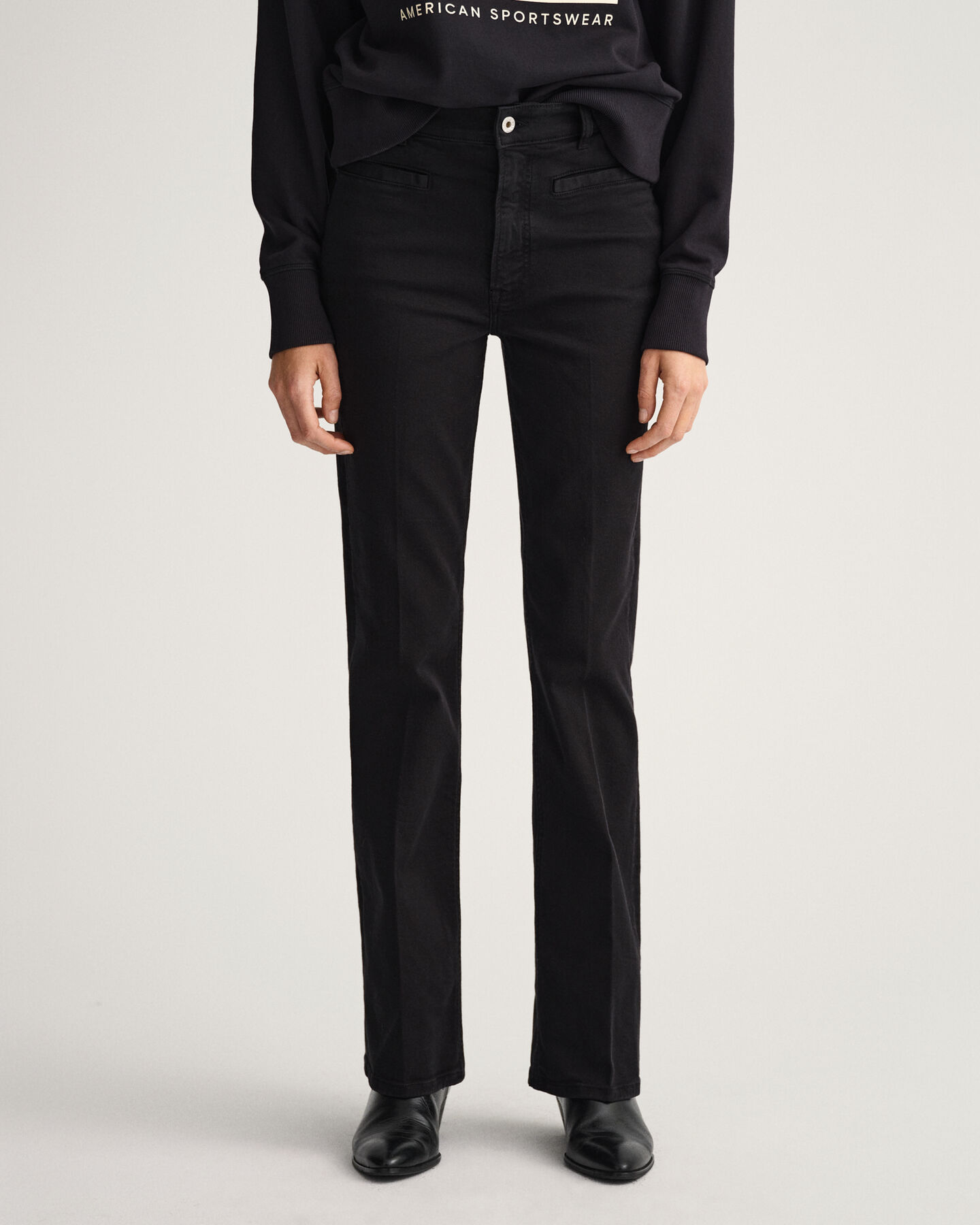 Color Jeans mit ausgestelltem Bein