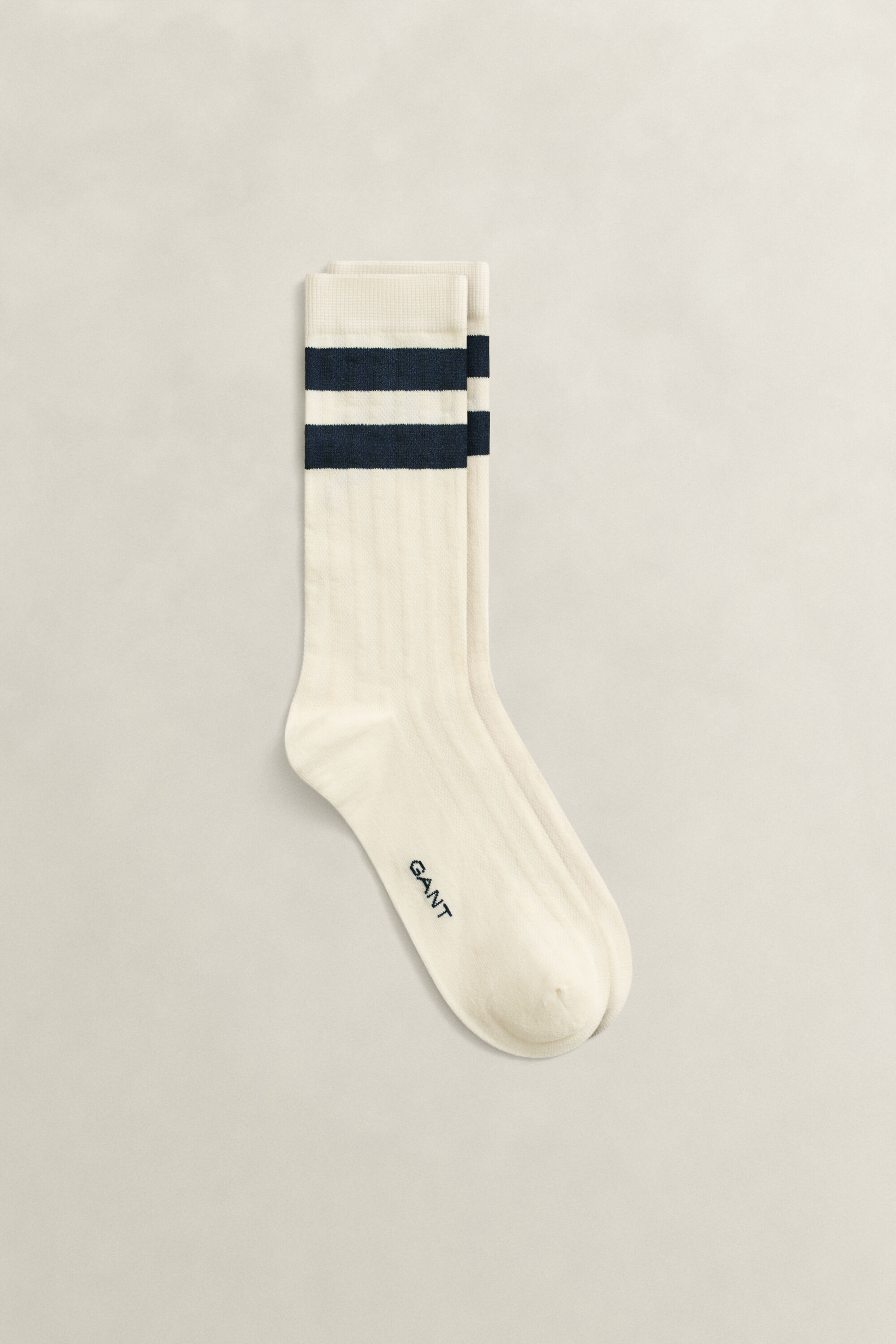 Gestreifte Sportsocken